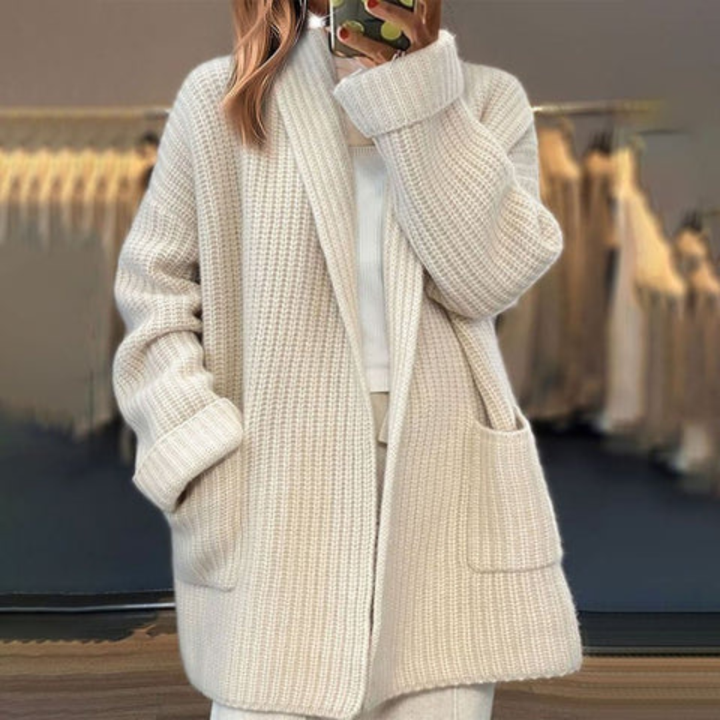 THALIRA | WOOL CARDIGAN