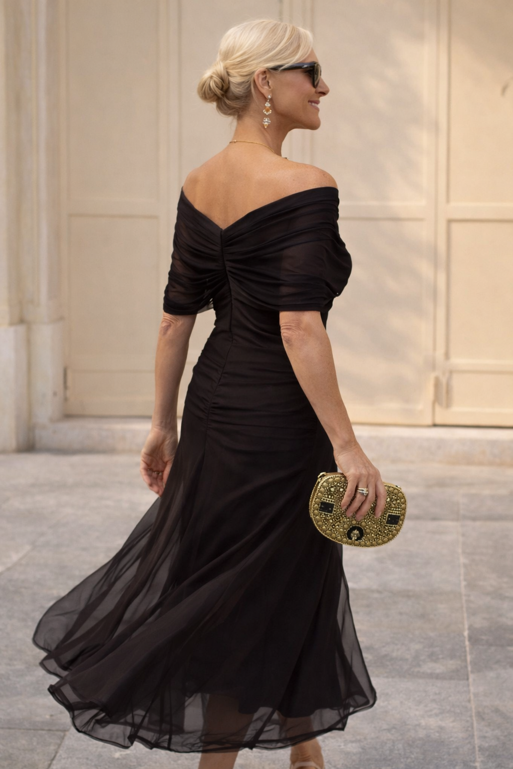 GRACEFUL V-NECK PARTY DRESS