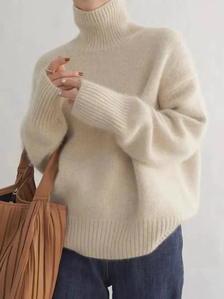 ISABELLA | CASHMERE HIGH-NECK SWEATER