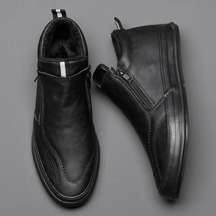 BROOKS | LEATHER SNEAKERS