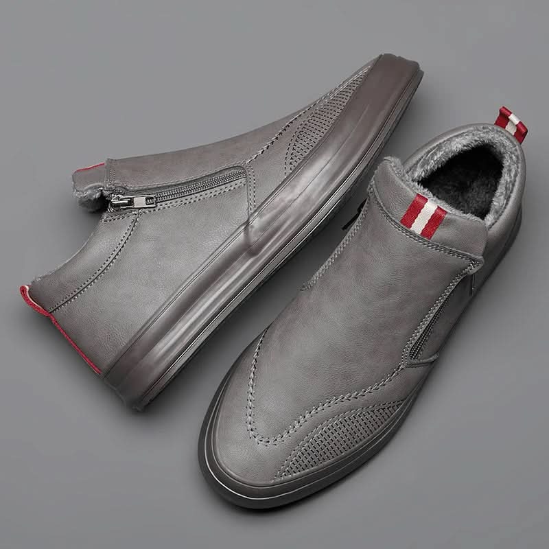 BROOKS | LEATHER SNEAKERS