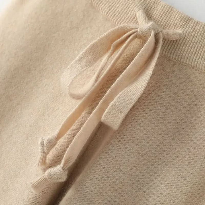 CHLOÉ ROUSSEAU | LIGHT KNIT PANTS