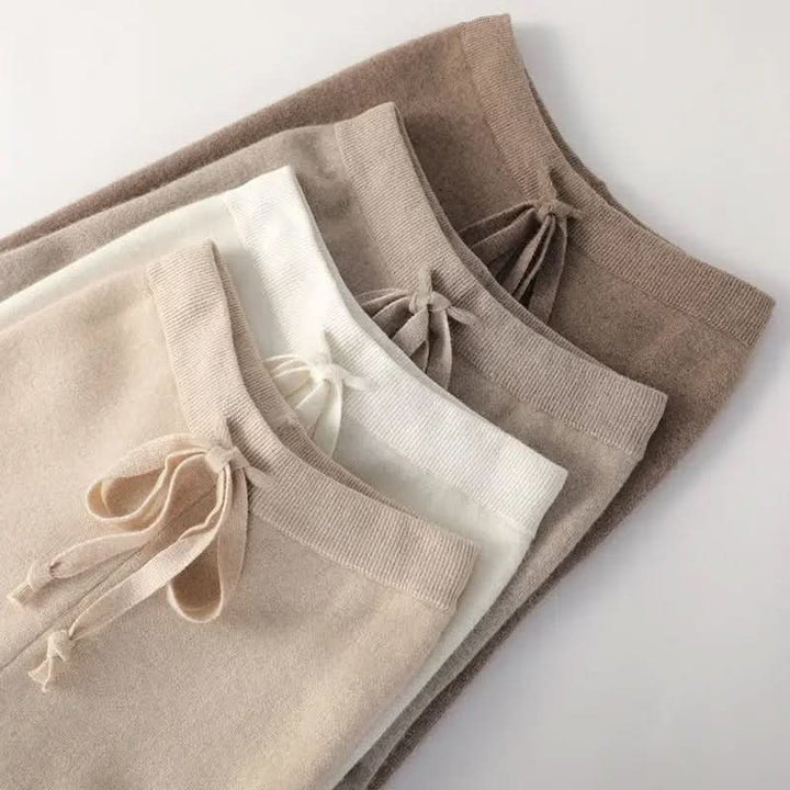 CHLOÉ ROUSSEAU | LIGHT KNIT PANTS