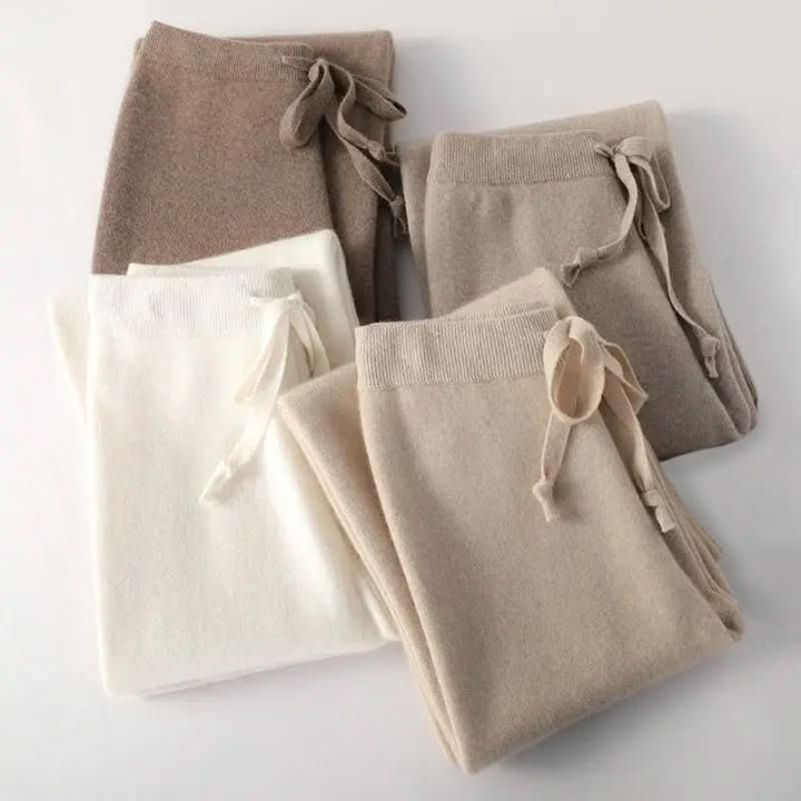 CHLOÉ ROUSSEAU | LIGHT KNIT PANTS