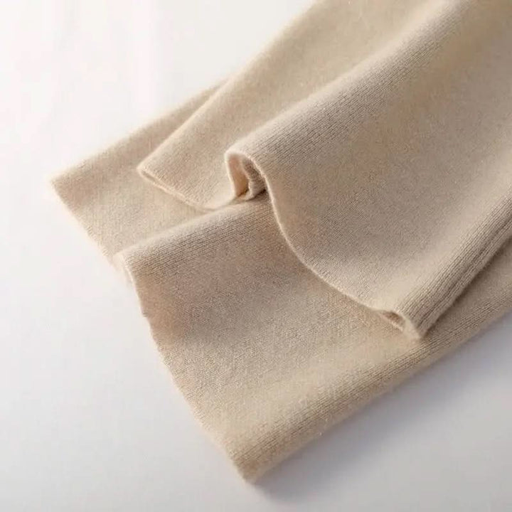 CHLOÉ ROUSSEAU | LIGHT KNIT PANTS