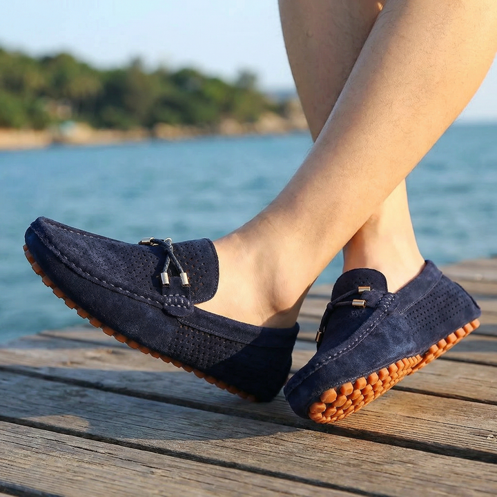 GIANNI | PERFORATED LEATHER LOAFERS