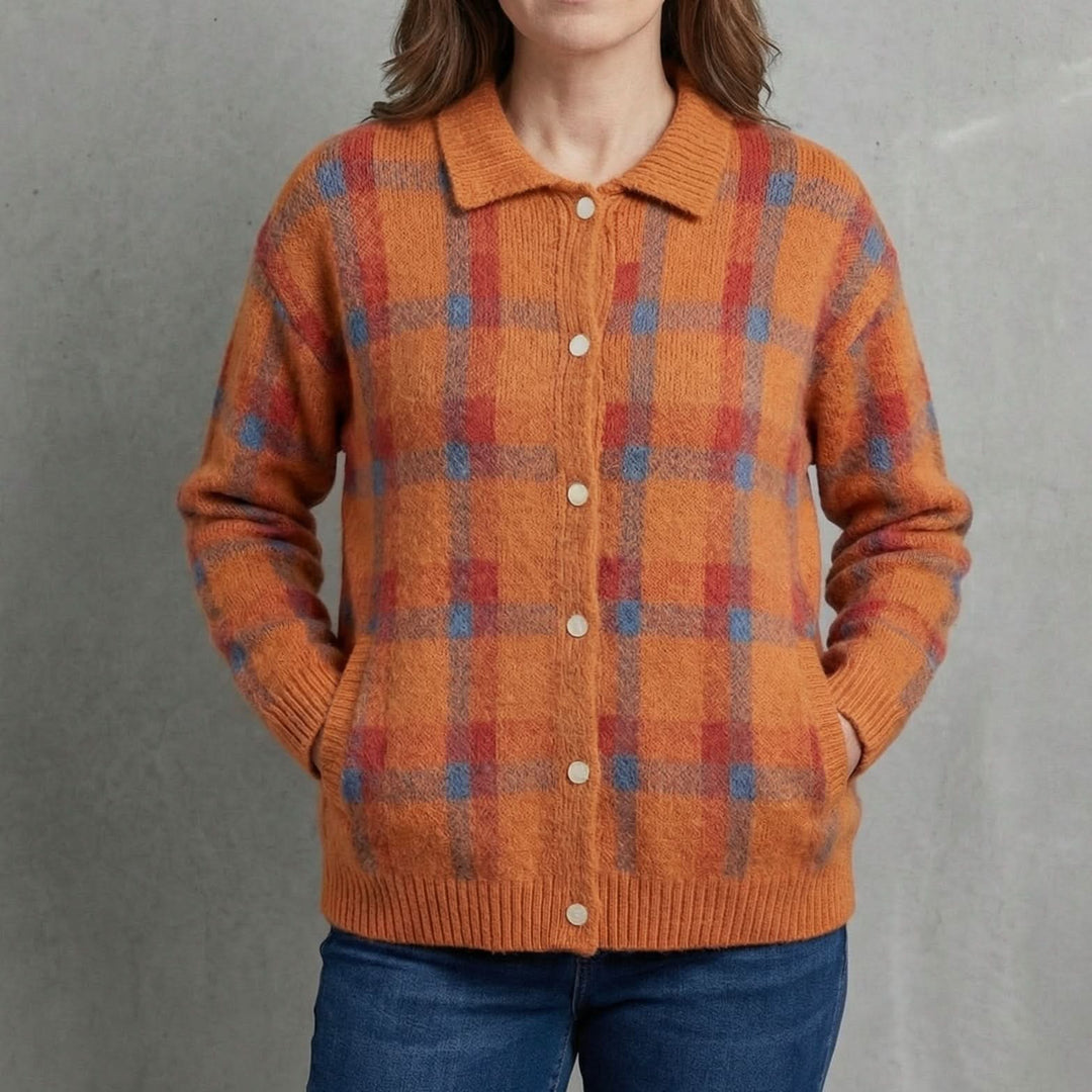 VIVIENNE | RETRO CHECK SWEATER