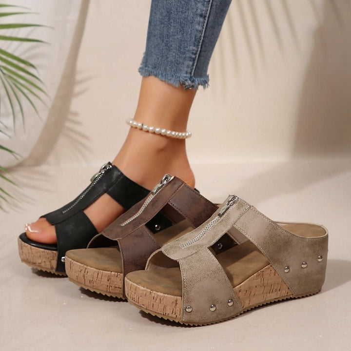 ARIA | ZIP-UP ORTHOPEDIC SANDALS